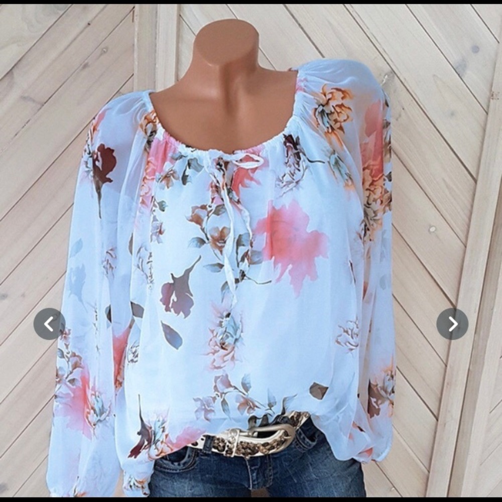 Beautiful Light Blue Blouse - SzL